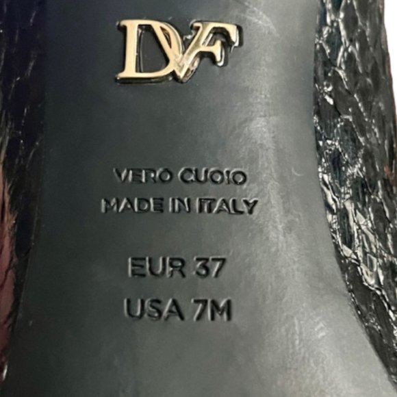 Diane von Furstenberg Embossed Leather Pumps - Black - 7 - Picture 10 of 10